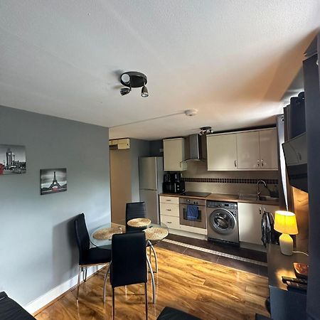 Lovely 2 Bedrooms Apartment London Ngoại thất bức ảnh